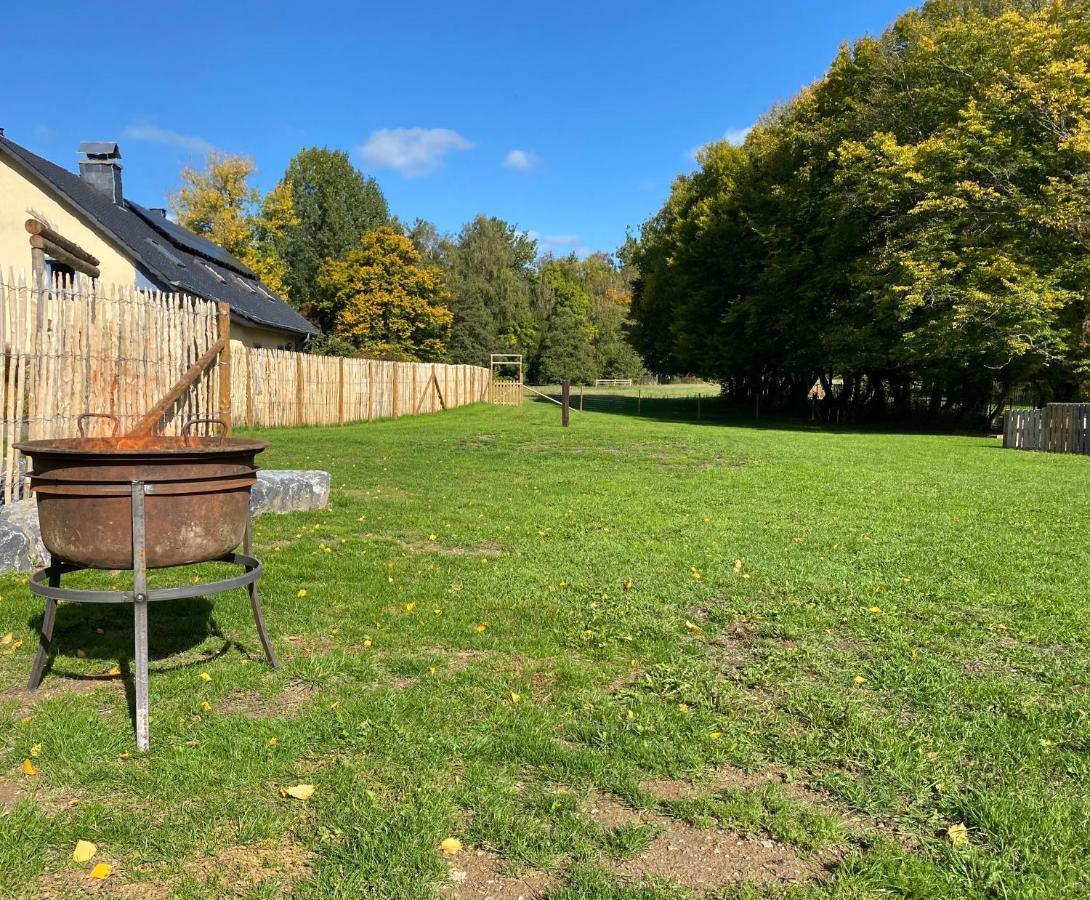 Le Héron - Gîte de charme avec rivière - 6 ou 10 personnes Fauvillers Extérieur photo